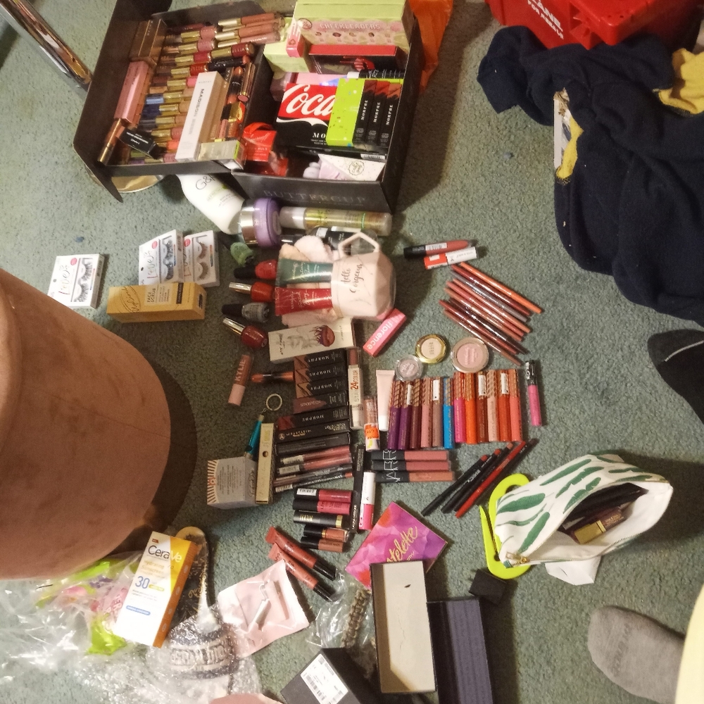 Sephora makeup - Picture 8 of 11
